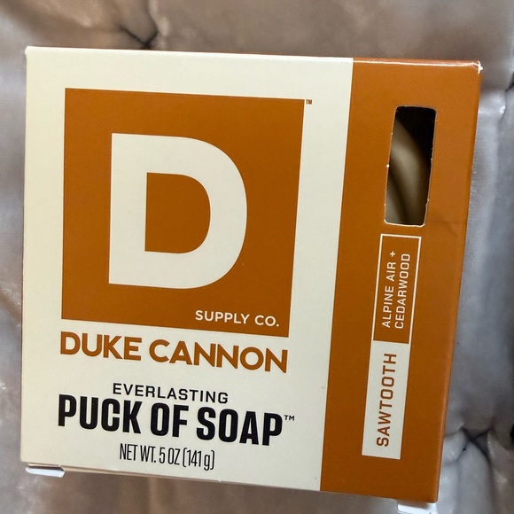 NWT BUNDLE OF Duke Of Cannon Soaps - Picture 7 of 10